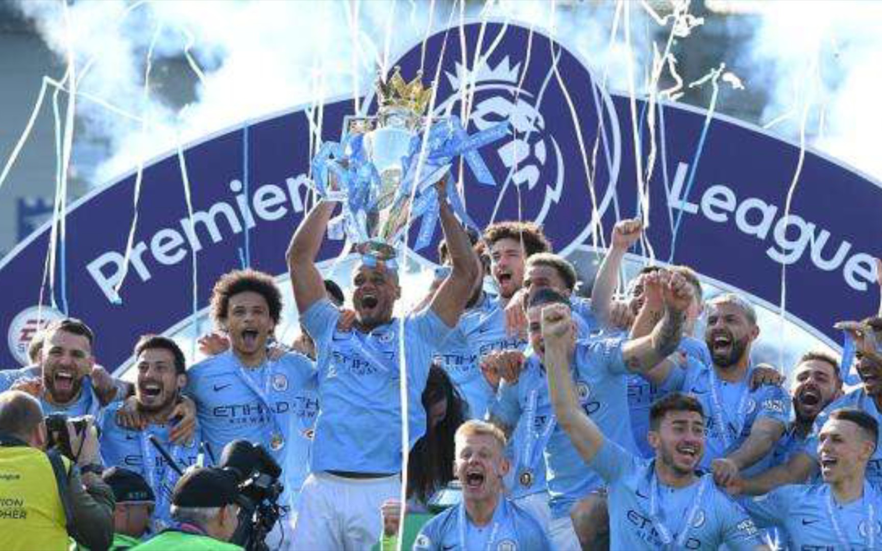 这种讨论显 这种讨论显